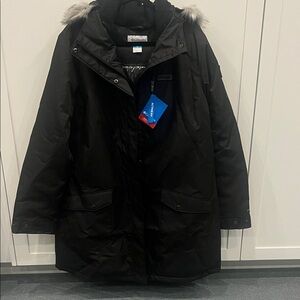 Columbia Women’s Suttle Mountain Long Insulated Jacket